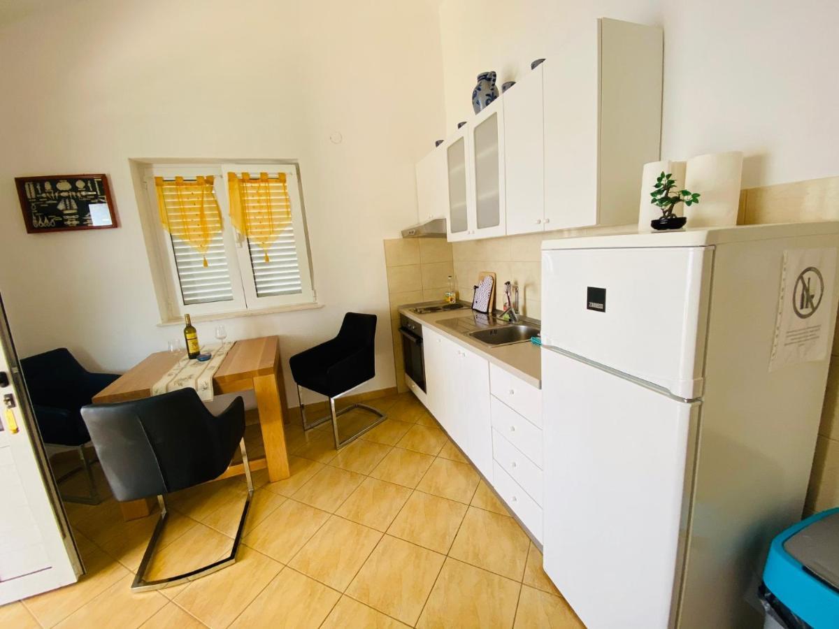 Apartmani-Joe Podglavica 외부 사진