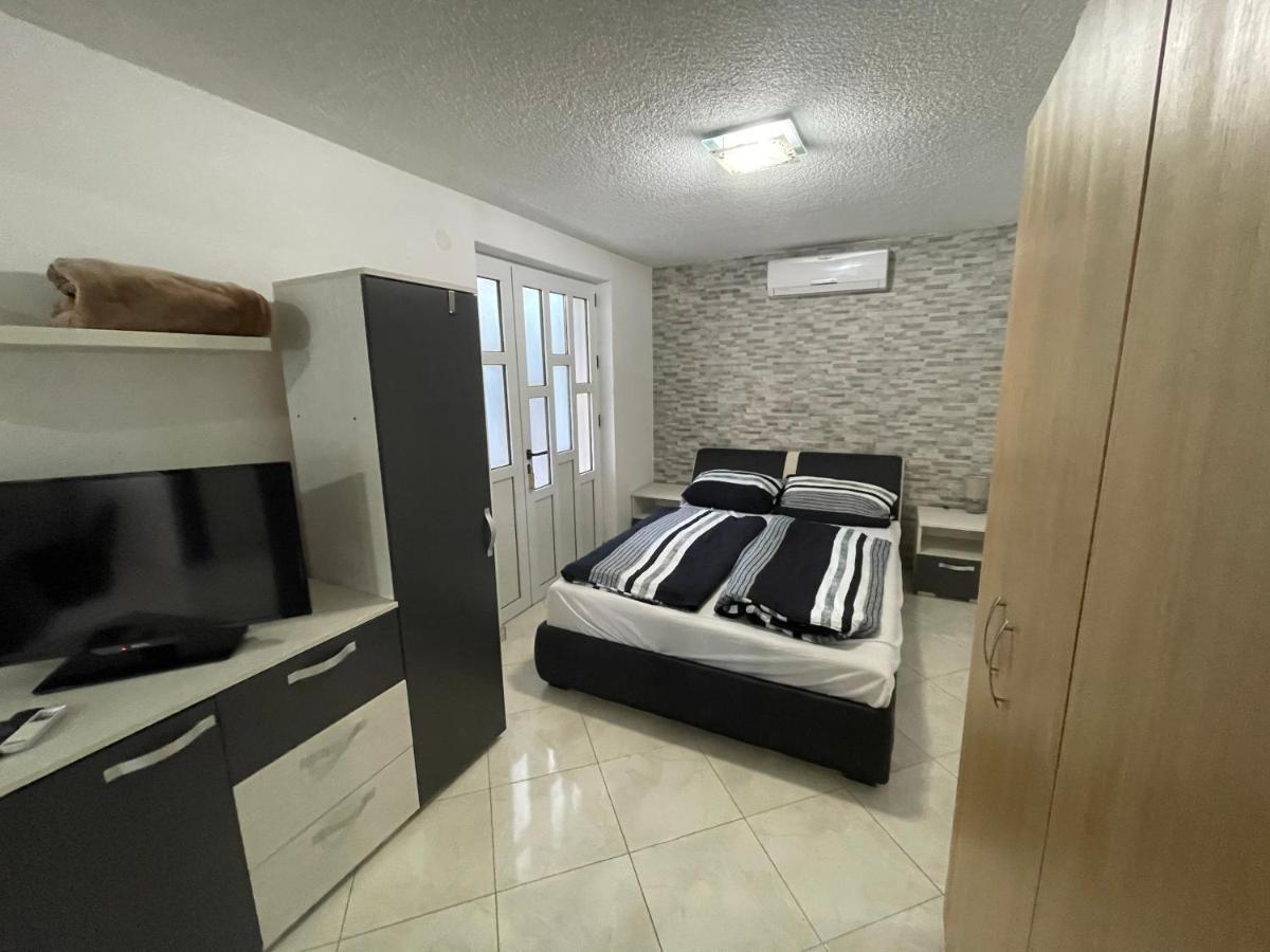 Apartmani-Joe Podglavica 외부 사진
